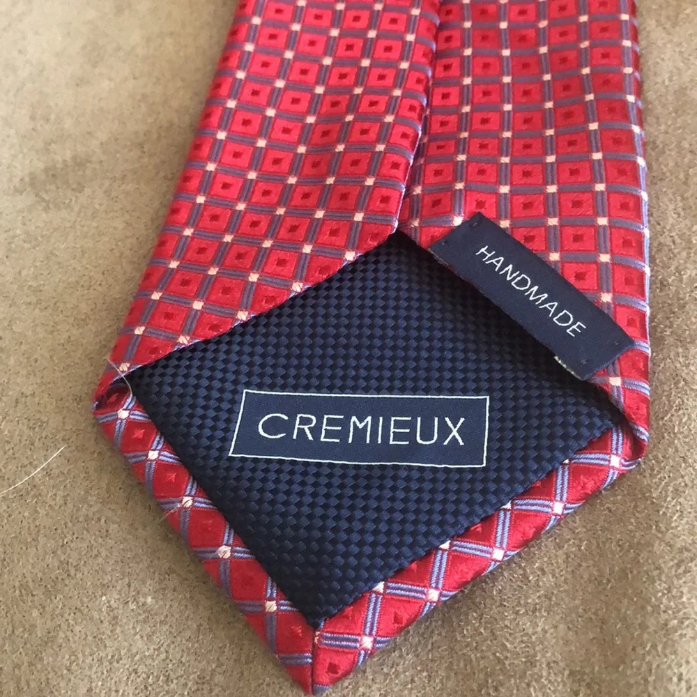 Cremieux Silk Tie with Geometric Print - Picture 3 of 3